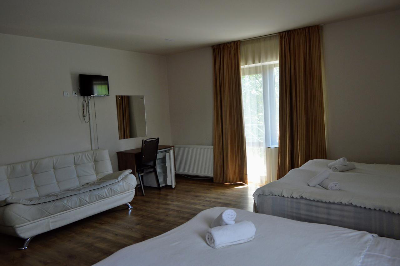 New White House Hotel Bakuriani Exterior foto